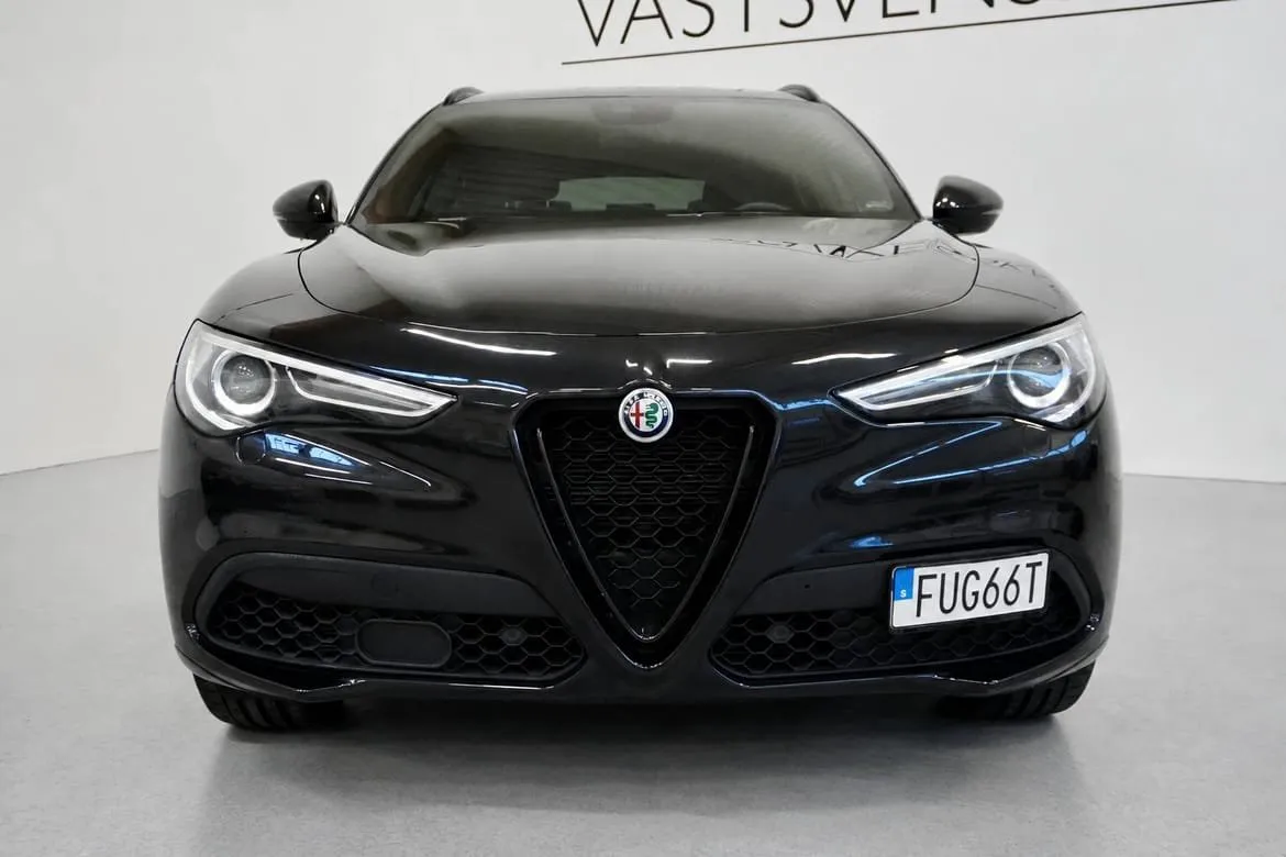 Alfa Romeo Stelvio bild 6