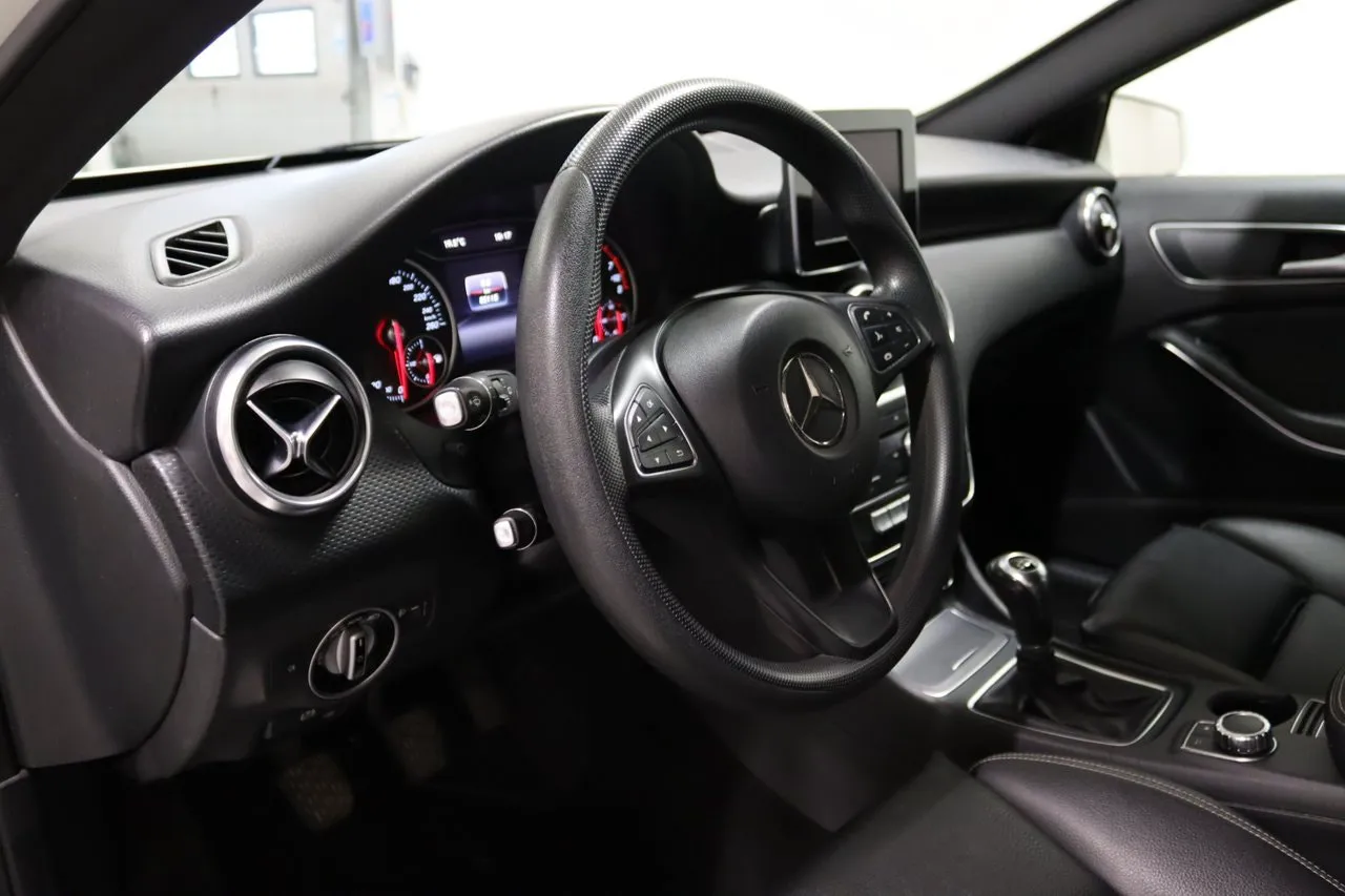 Mercedes A180 bild 18