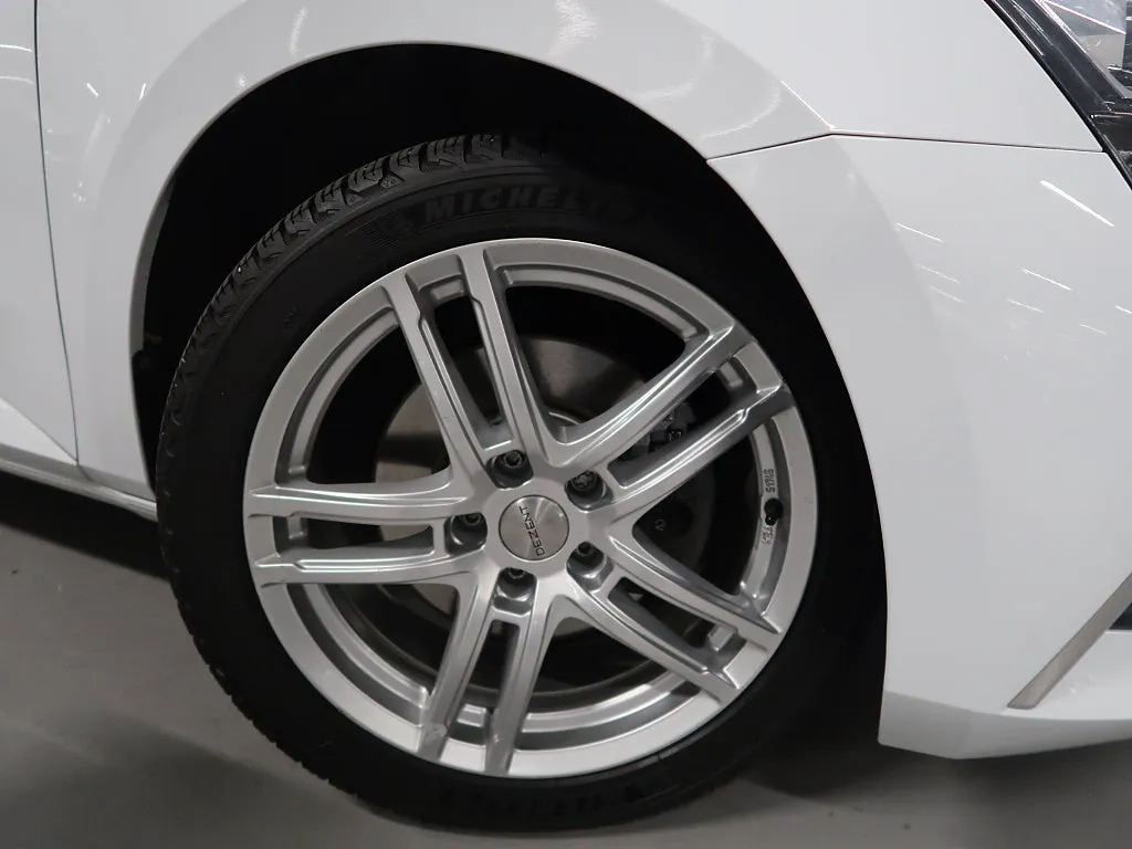 Skoda Superb bild 12