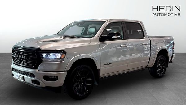 RAM 1500 LARAMIE Låg skatt V8a - 2022