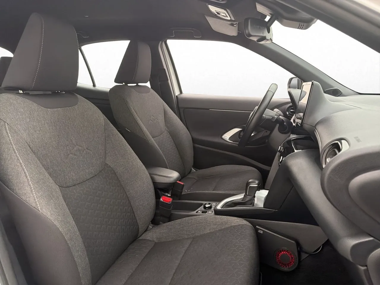 Toyota Yaris Cross bild 27