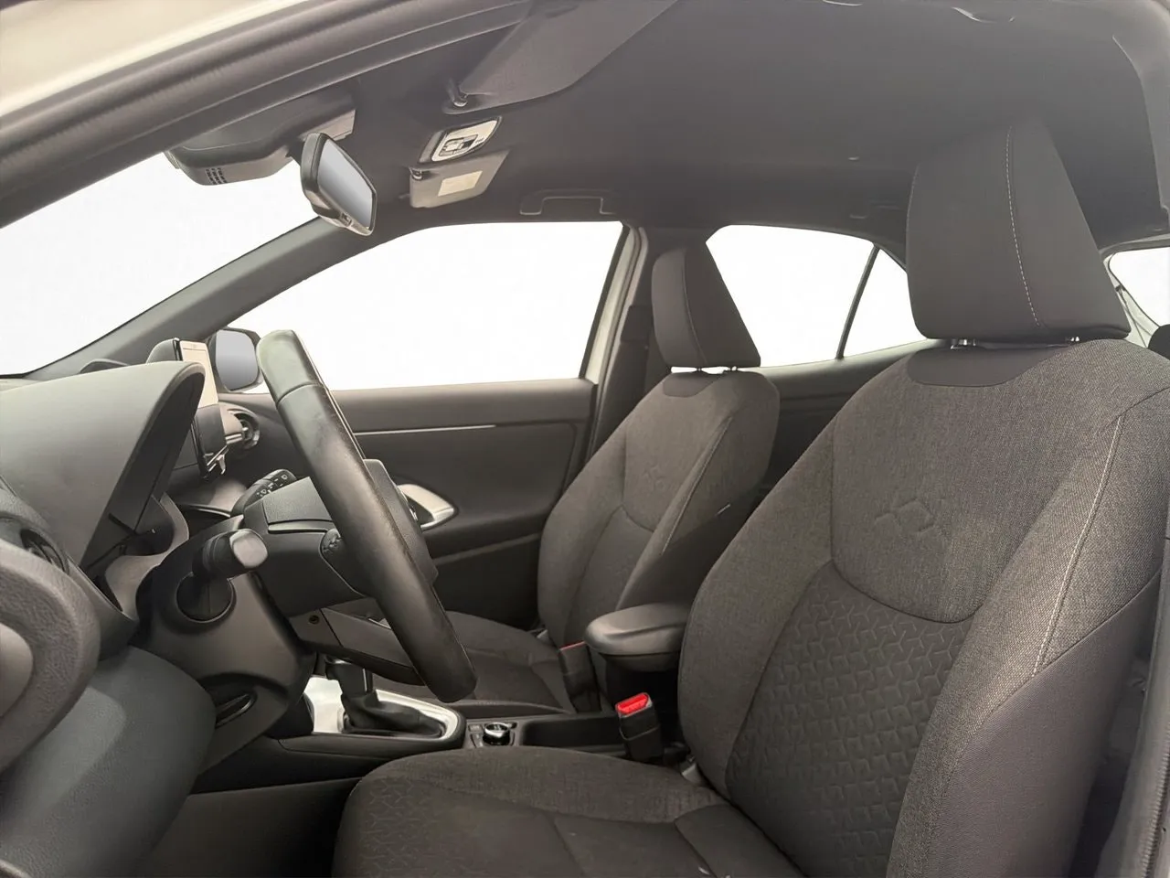 Toyota Yaris Cross bild 11