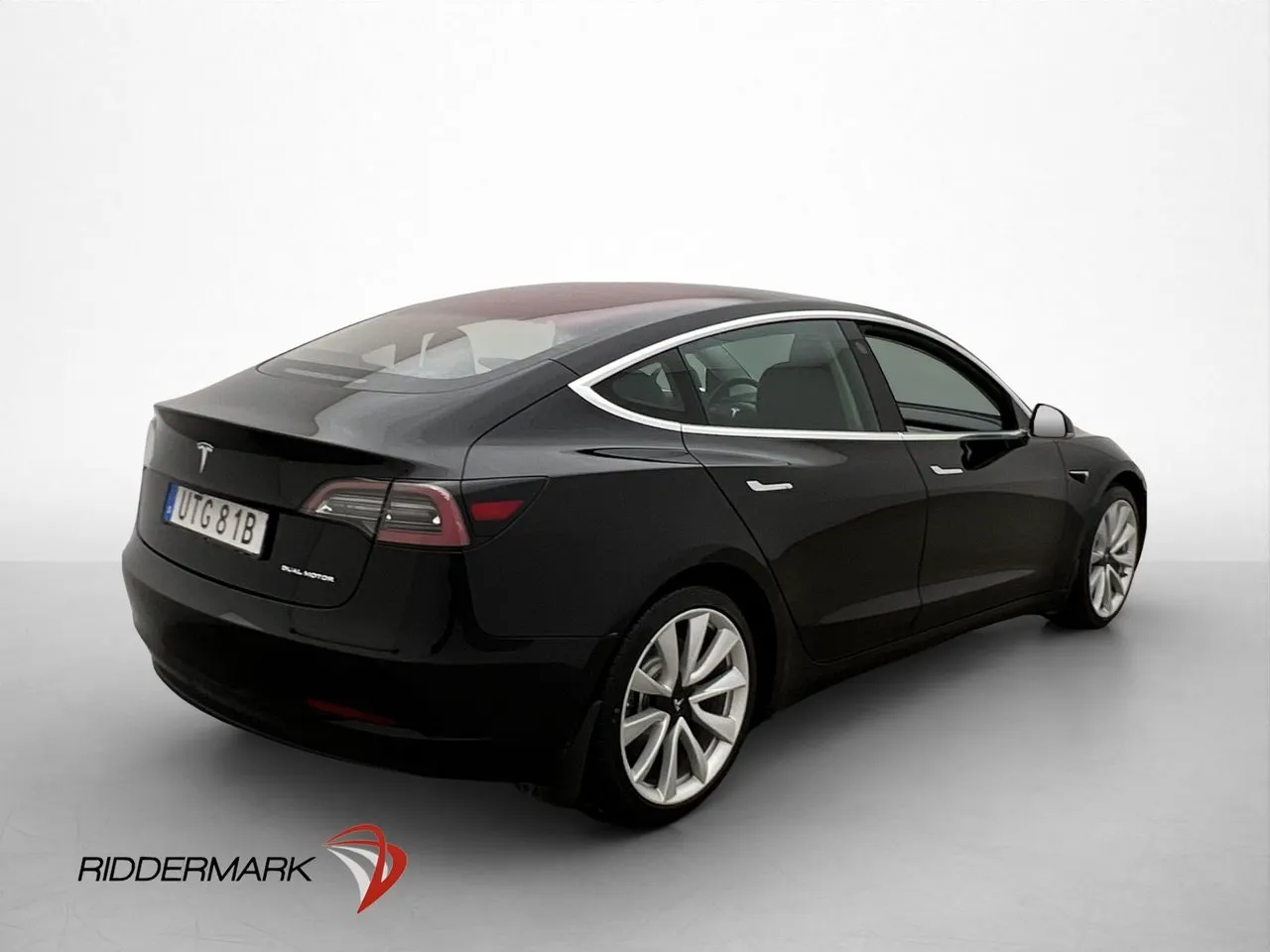 Tesla Model 3 bild 8