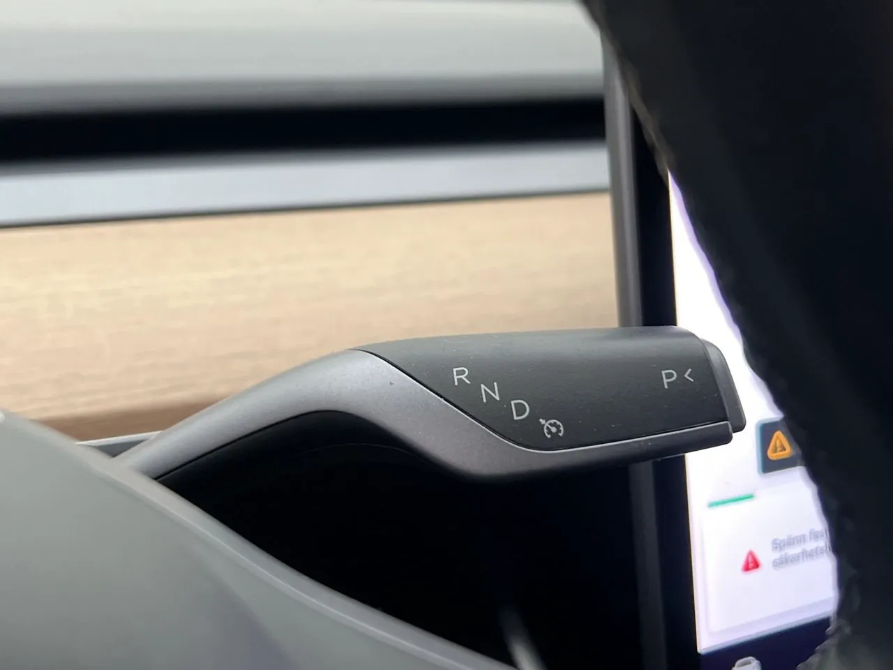 Tesla Model 3 bild 17