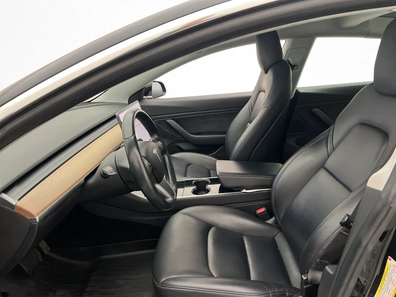 Tesla Model 3 bild 12
