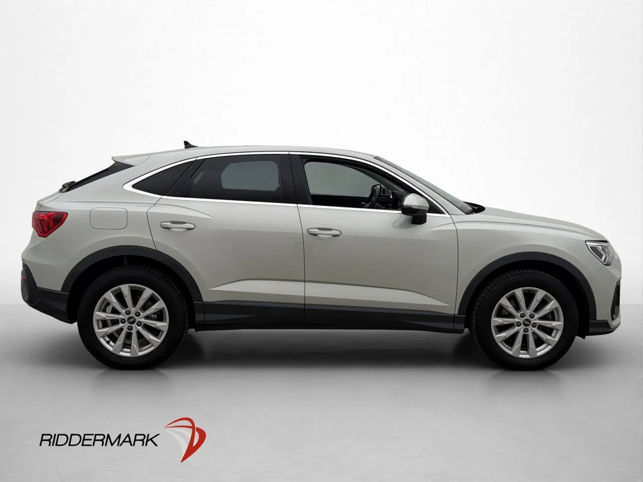 Audi Q3 bild 8