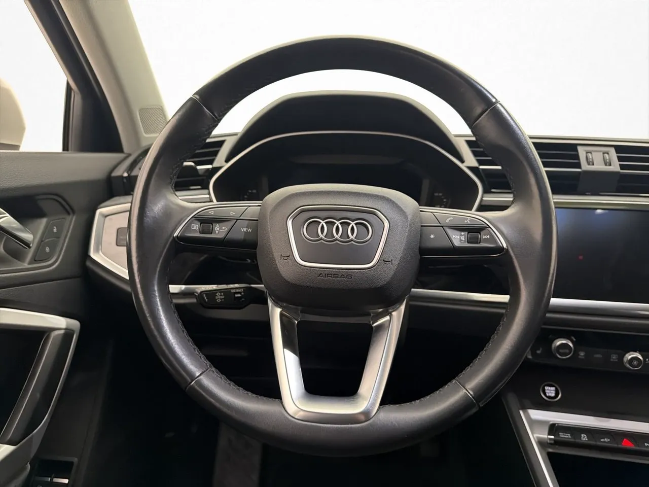 Audi Q3 bild 17