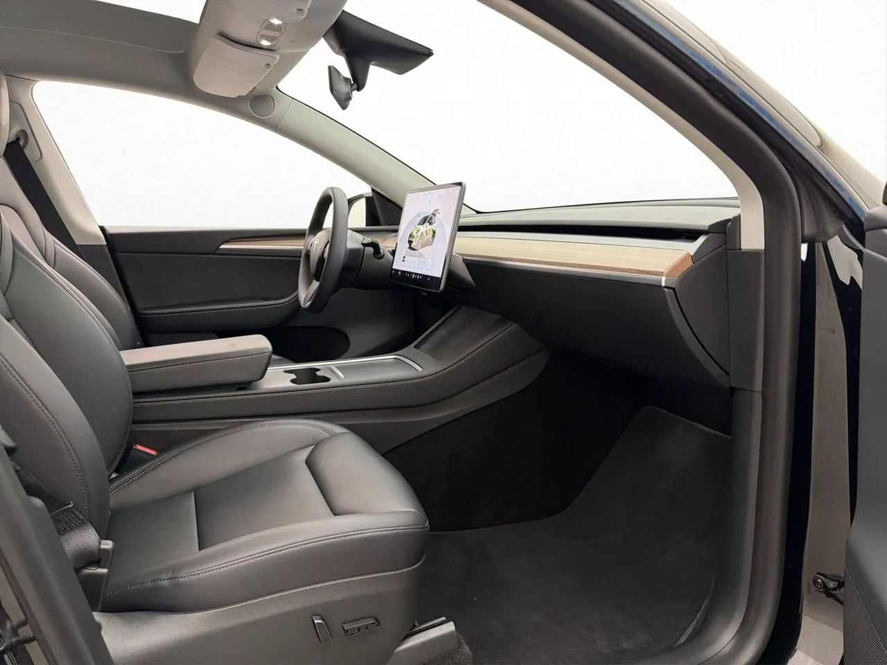 Tesla Model Y bild 28