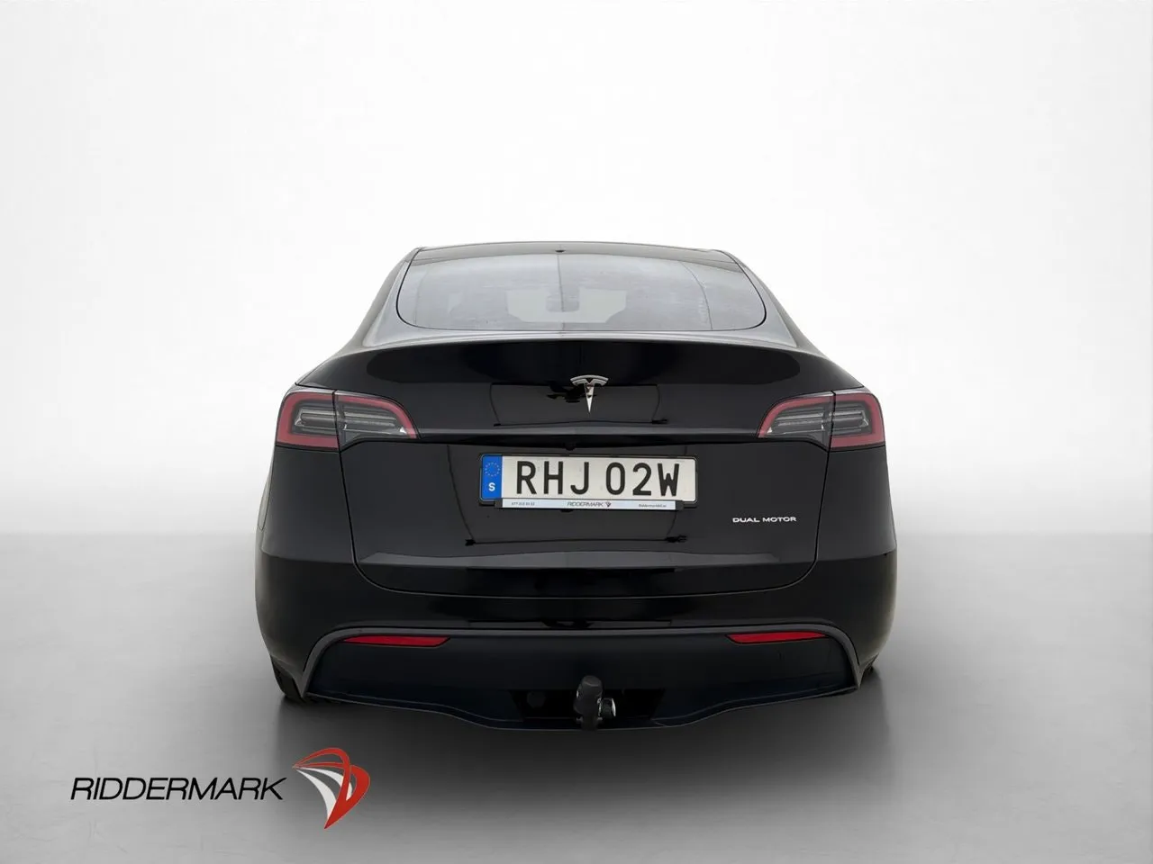 Tesla Model Y bild 8