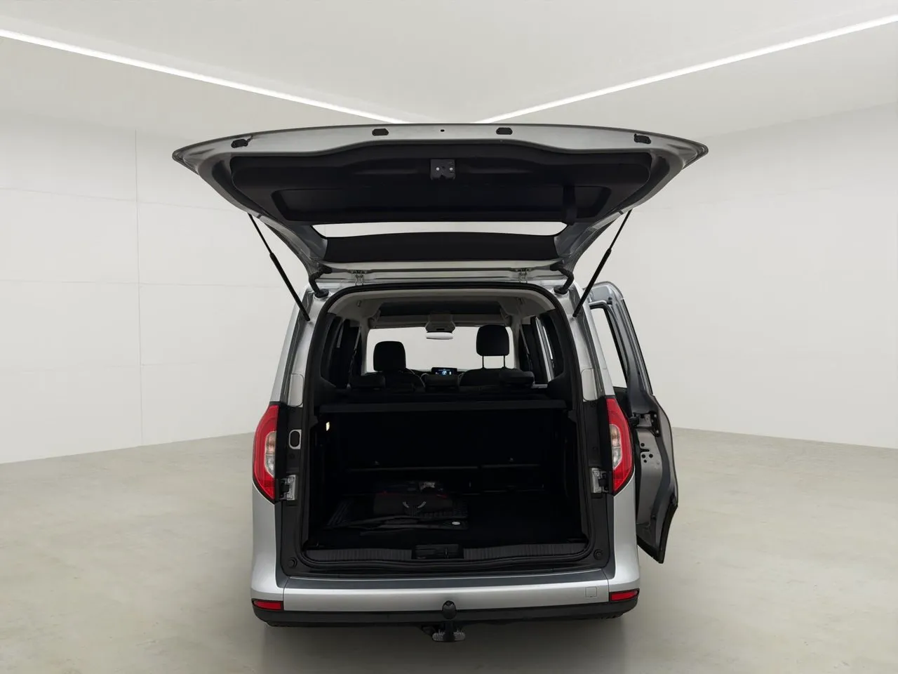 Mercedes T180 bild 14