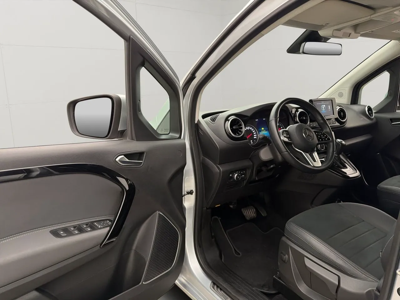 Mercedes T180 bild 15