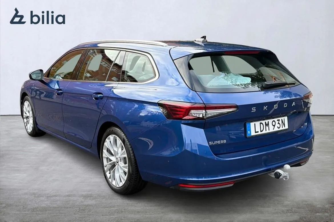 Skoda Superb bild 2
