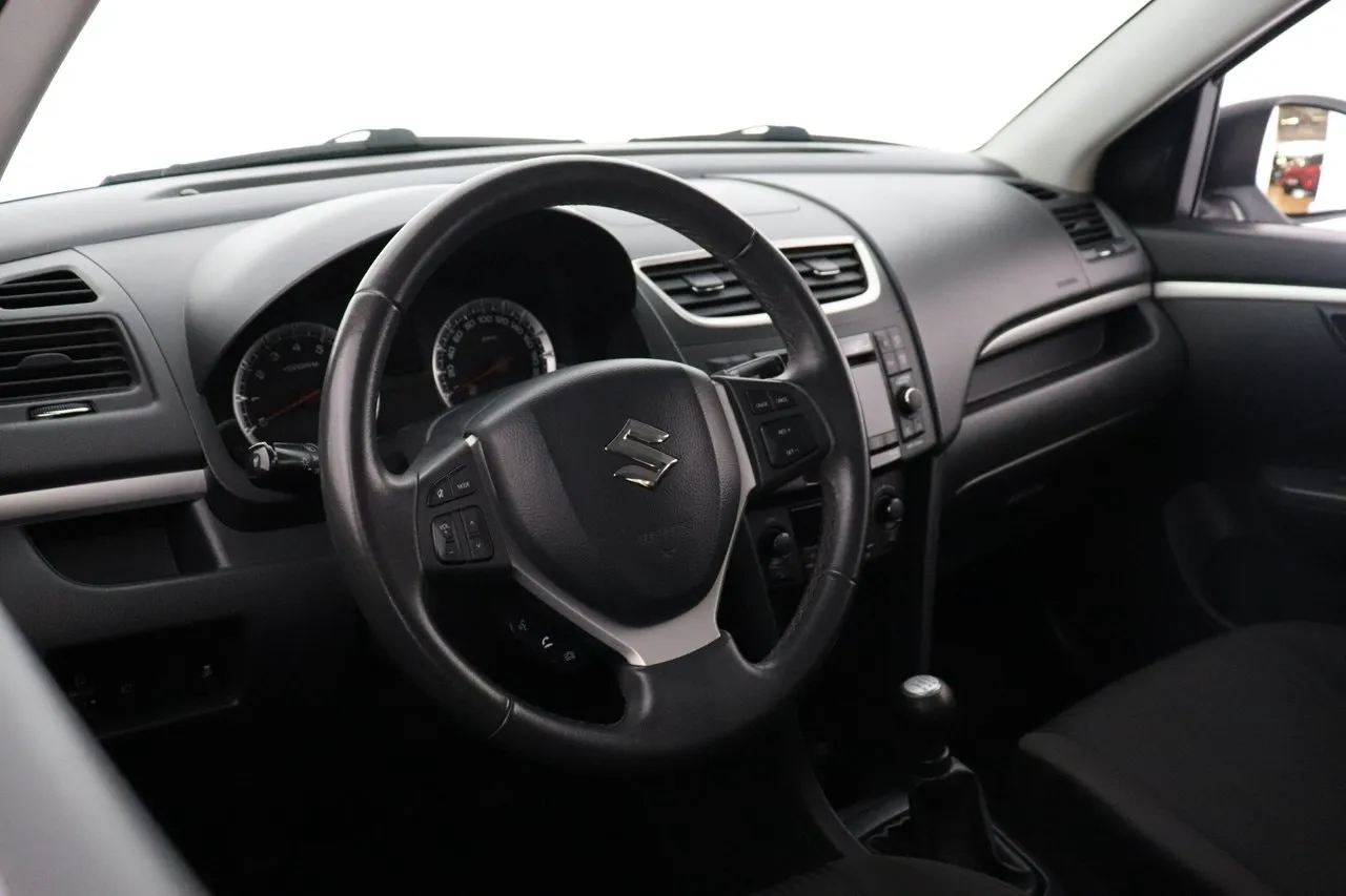 Suzuki Swift bild 11
