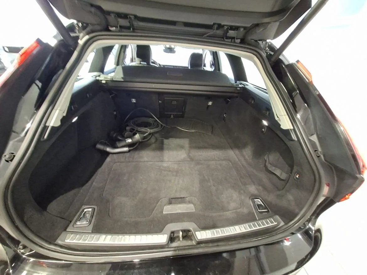 Volvo V90 bild 8