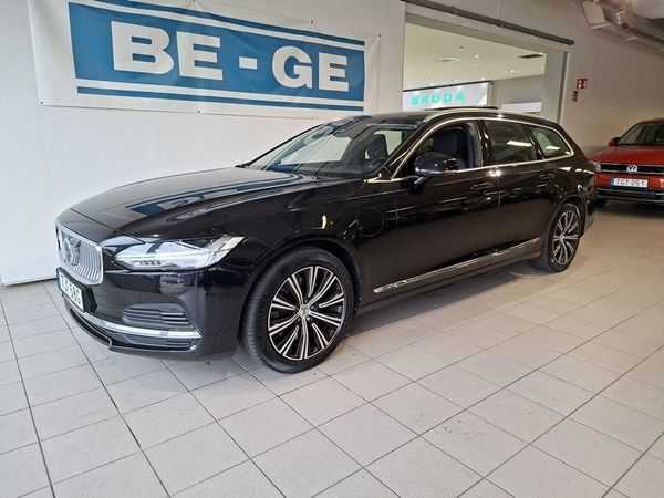 Volvo V90 Recharge T6 AWD Geartronic 341HK Drag Backkamera - 2022