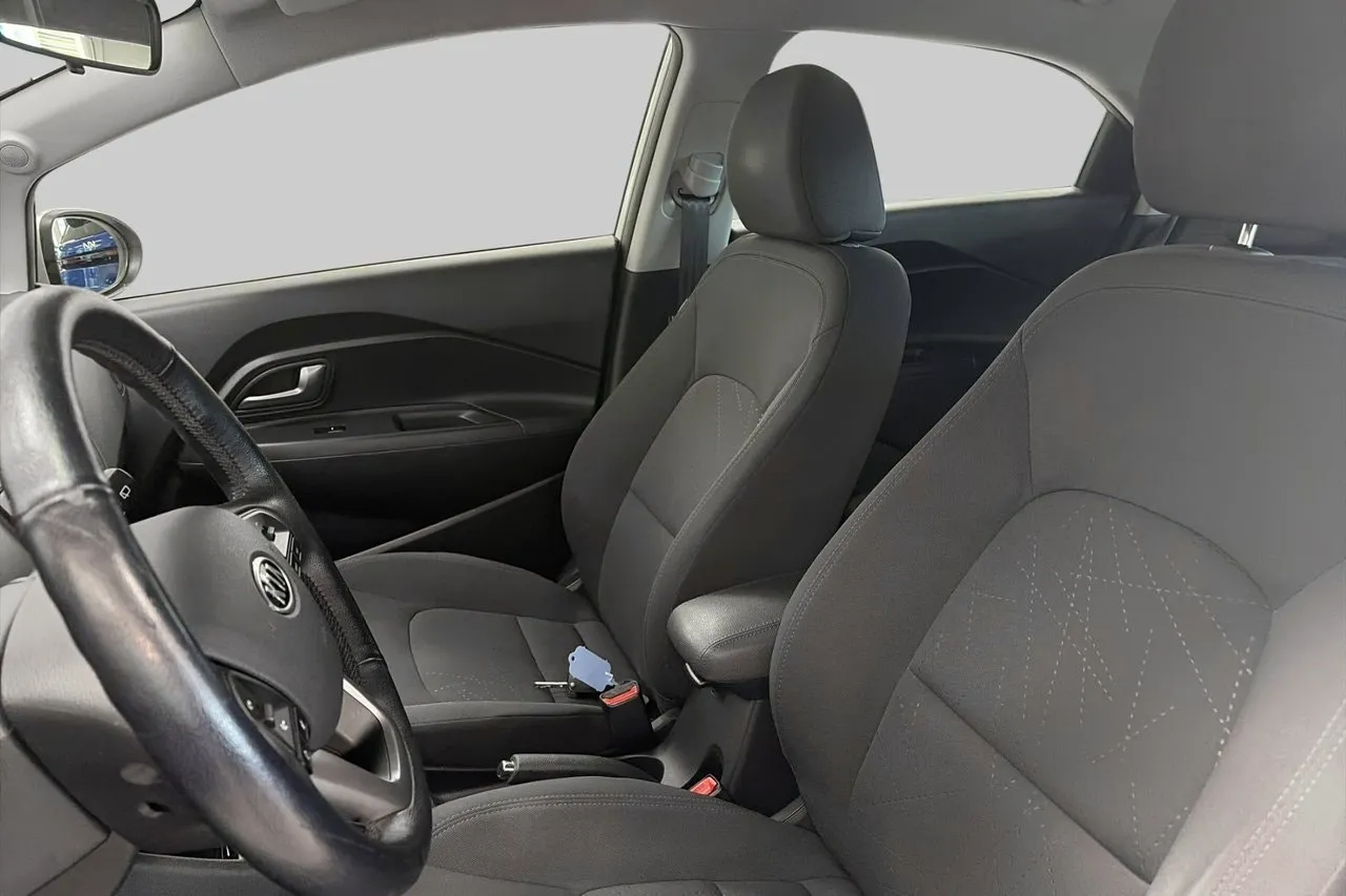 Kia Rio bild 8