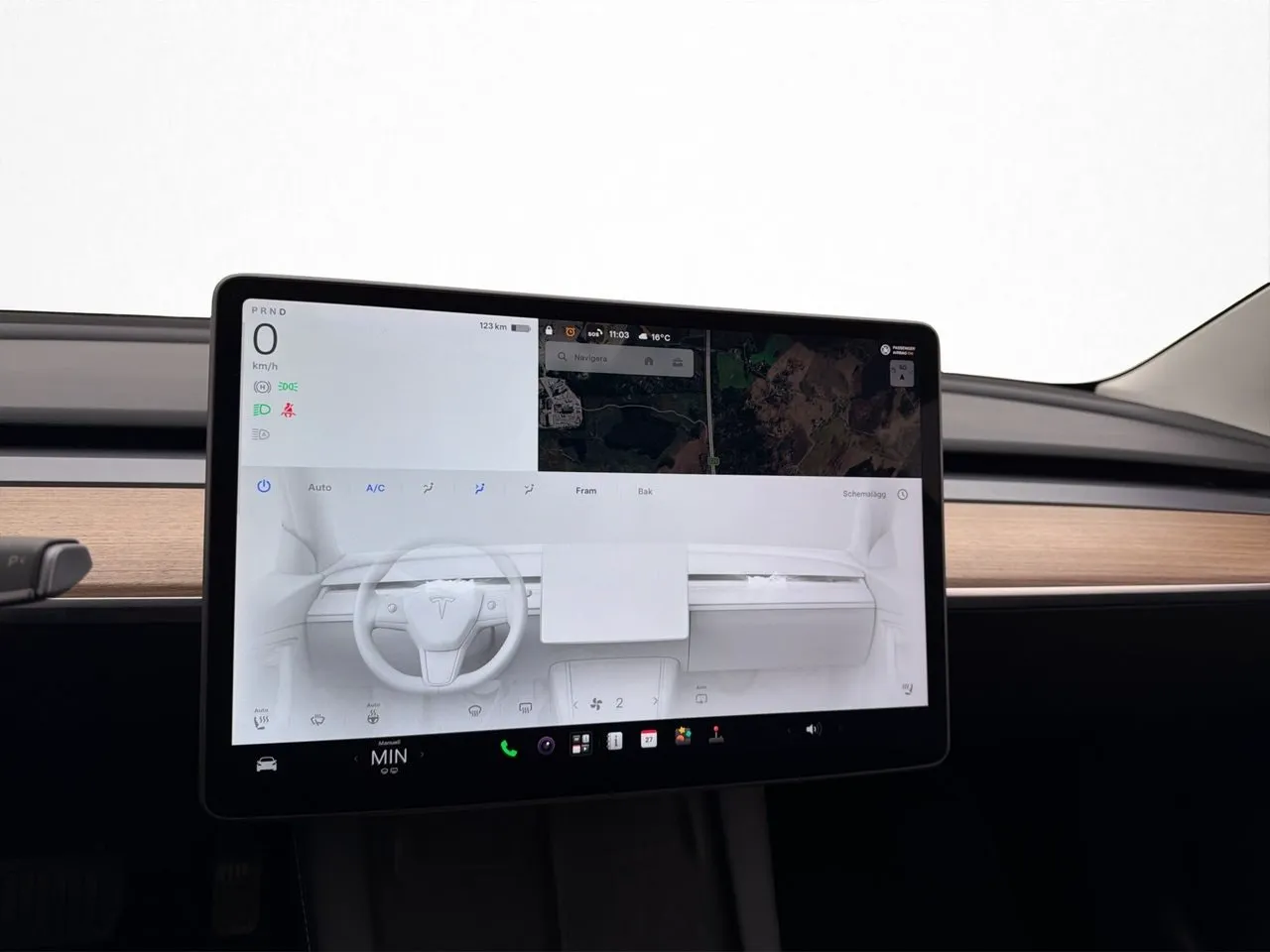 Tesla Model 3 bild 22