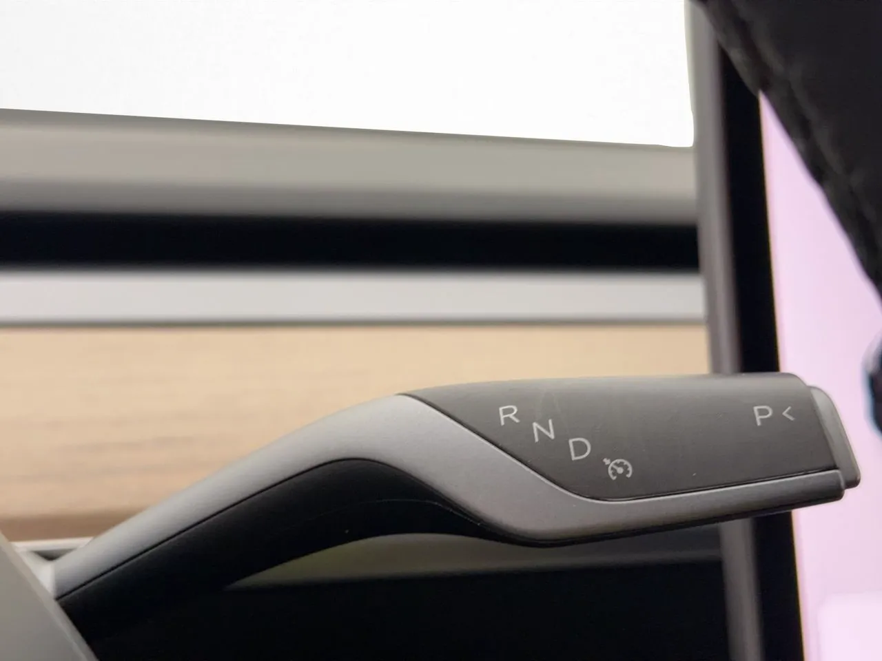 Tesla Model 3 bild 28