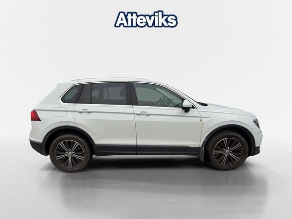 Volkswagen Tiguan Highline 4M 2.0 TDI *Dragkrok/Backkamera* - 2017
