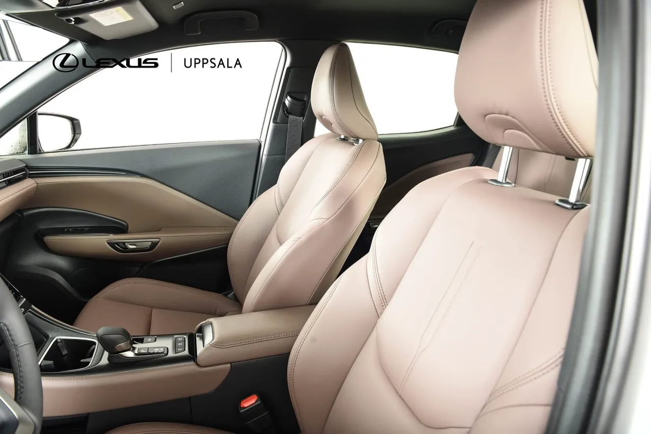 Lexus LBX bild 7