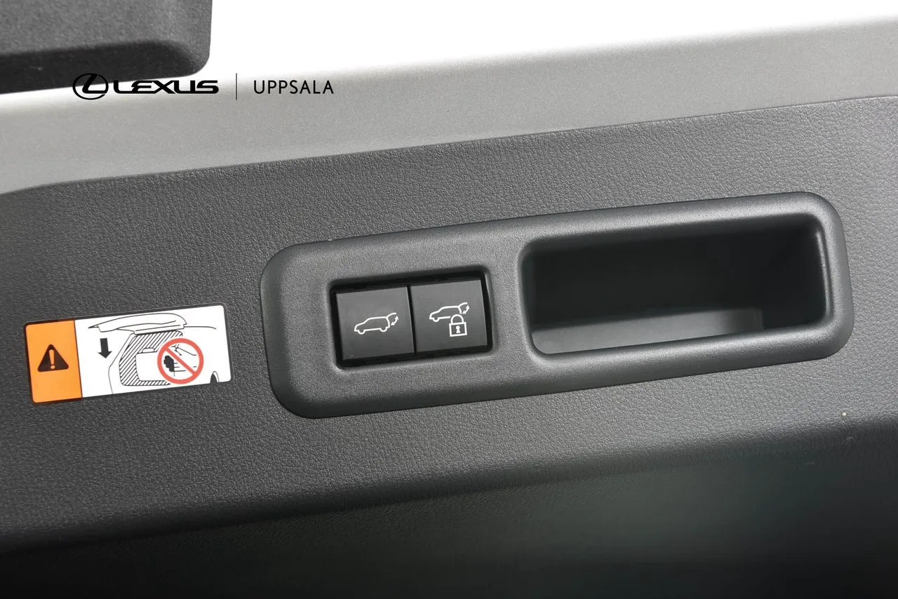 Lexus LBX bild 11