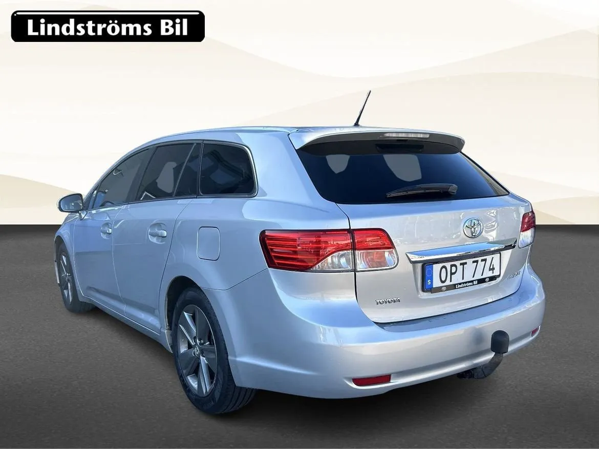 Toyota Avensis bild 3