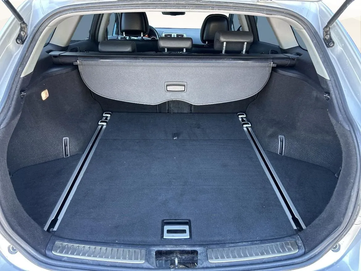 Toyota Avensis bild 10
