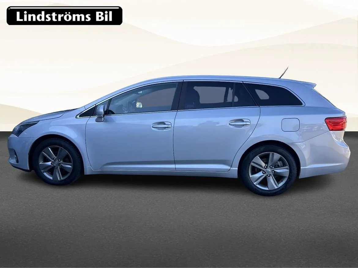 Toyota Avensis bild 4