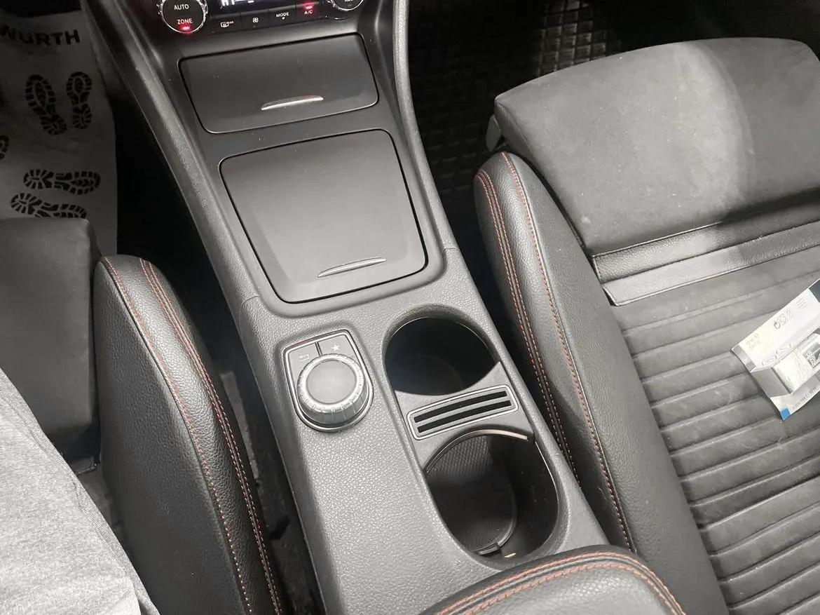 Mercedes GLA220 bild 17
