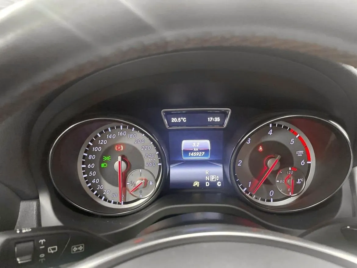 Mercedes GLA220 bild 14