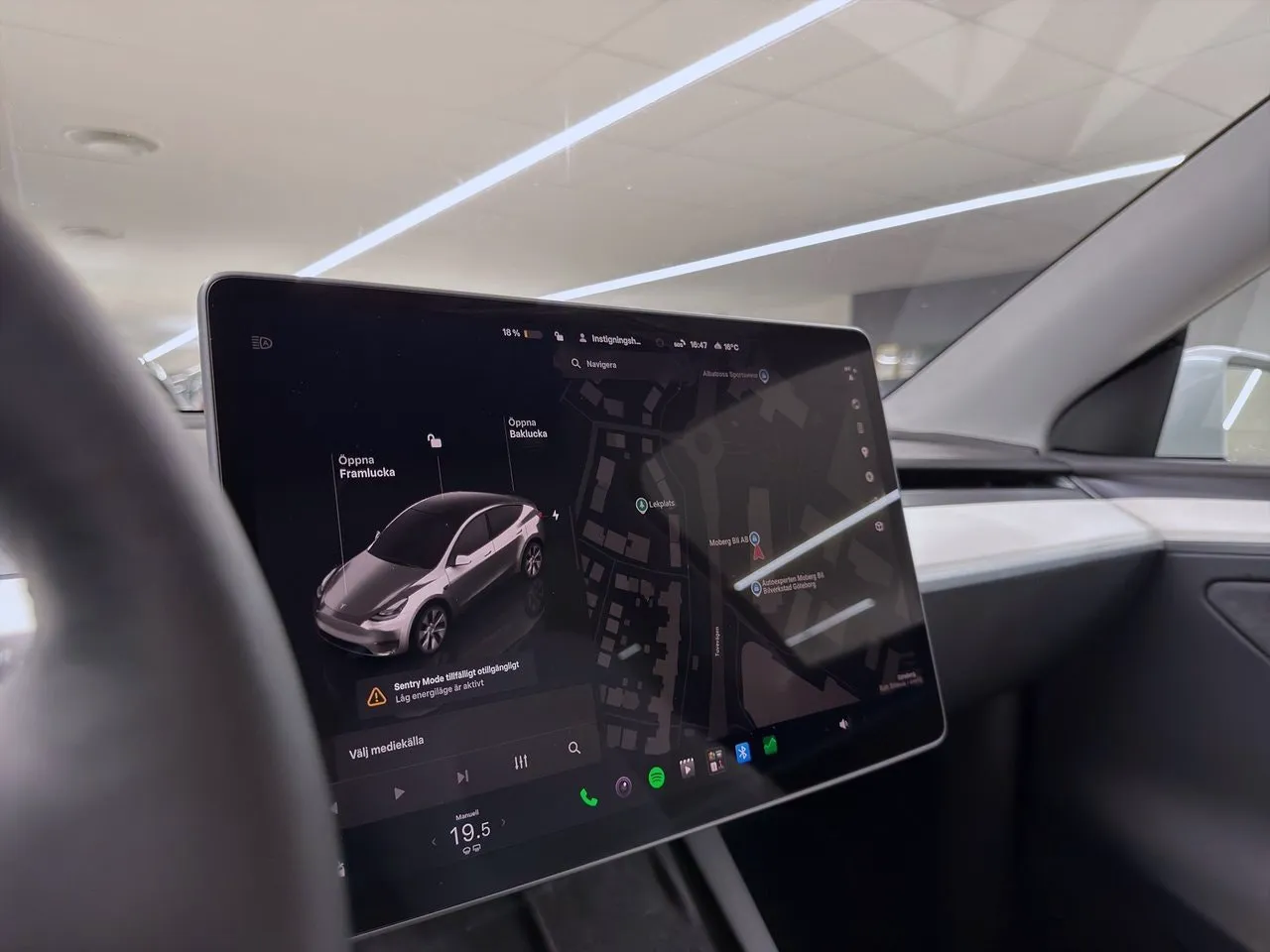 Tesla Model Y bild 13