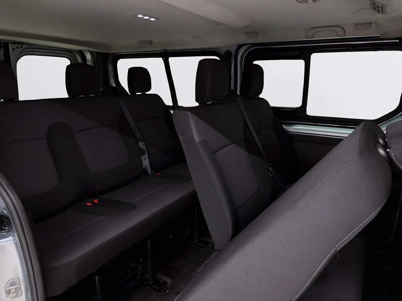 Nissan Primastar bild 7