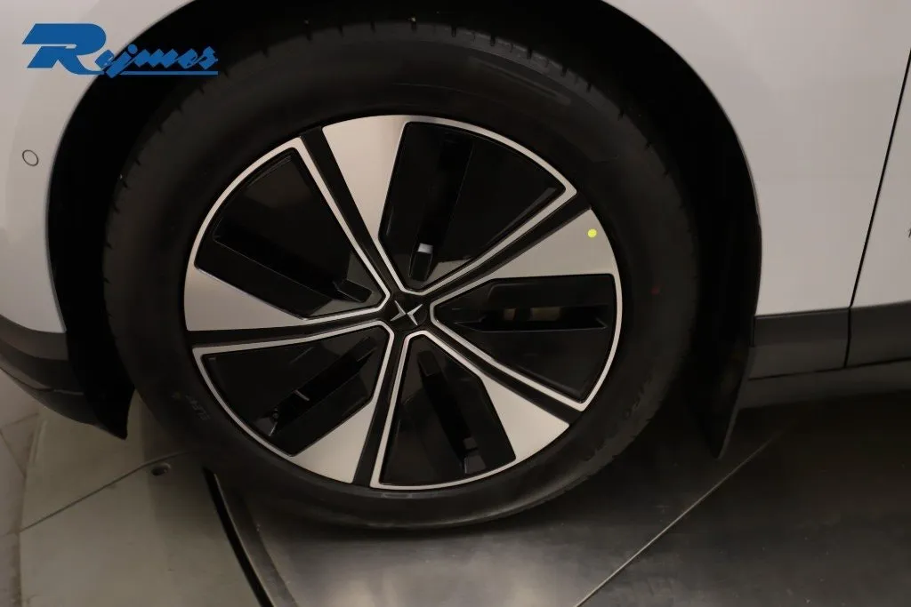 Polestar 4 bild 17