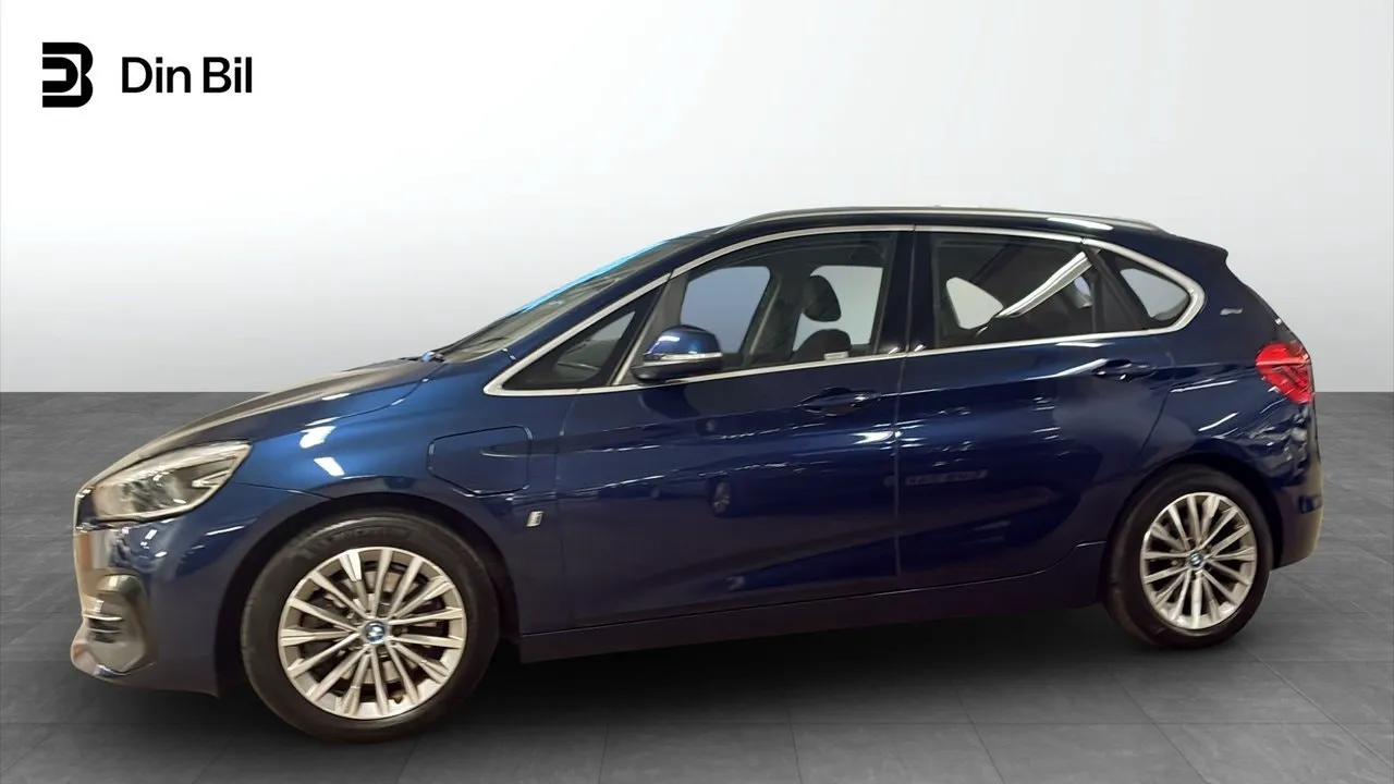 BMW 225 bild 2