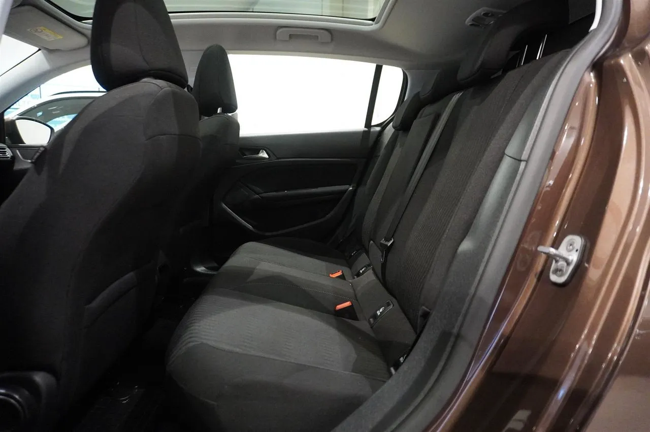 Peugeot 308 bild 6