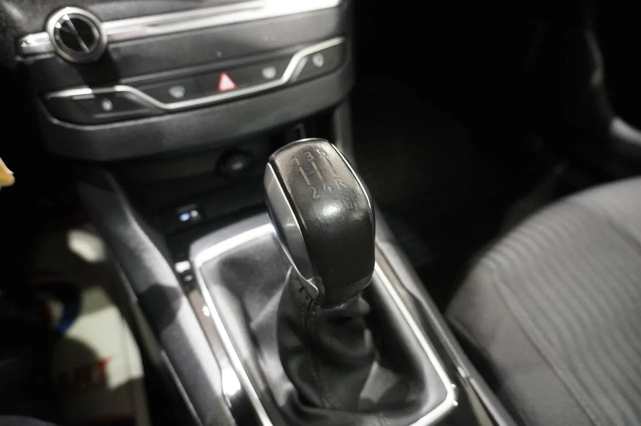 Peugeot 308 bild 8