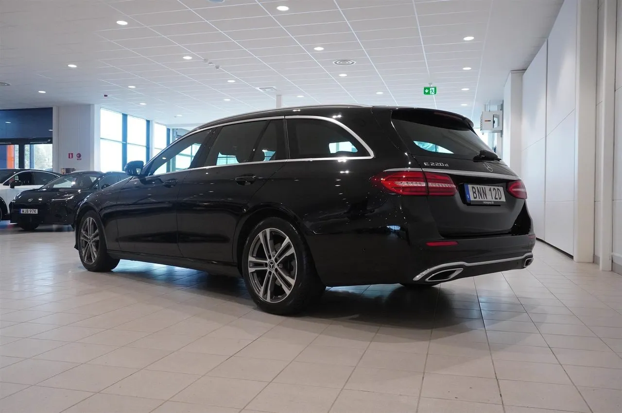 Mercedes E220 bild 3
