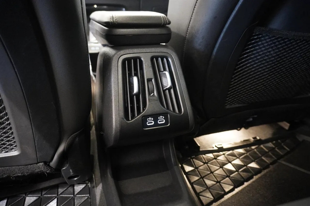 BMW X1 bild 8
