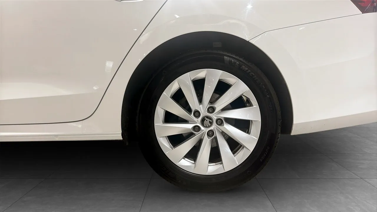 Skoda Octavia bild 5