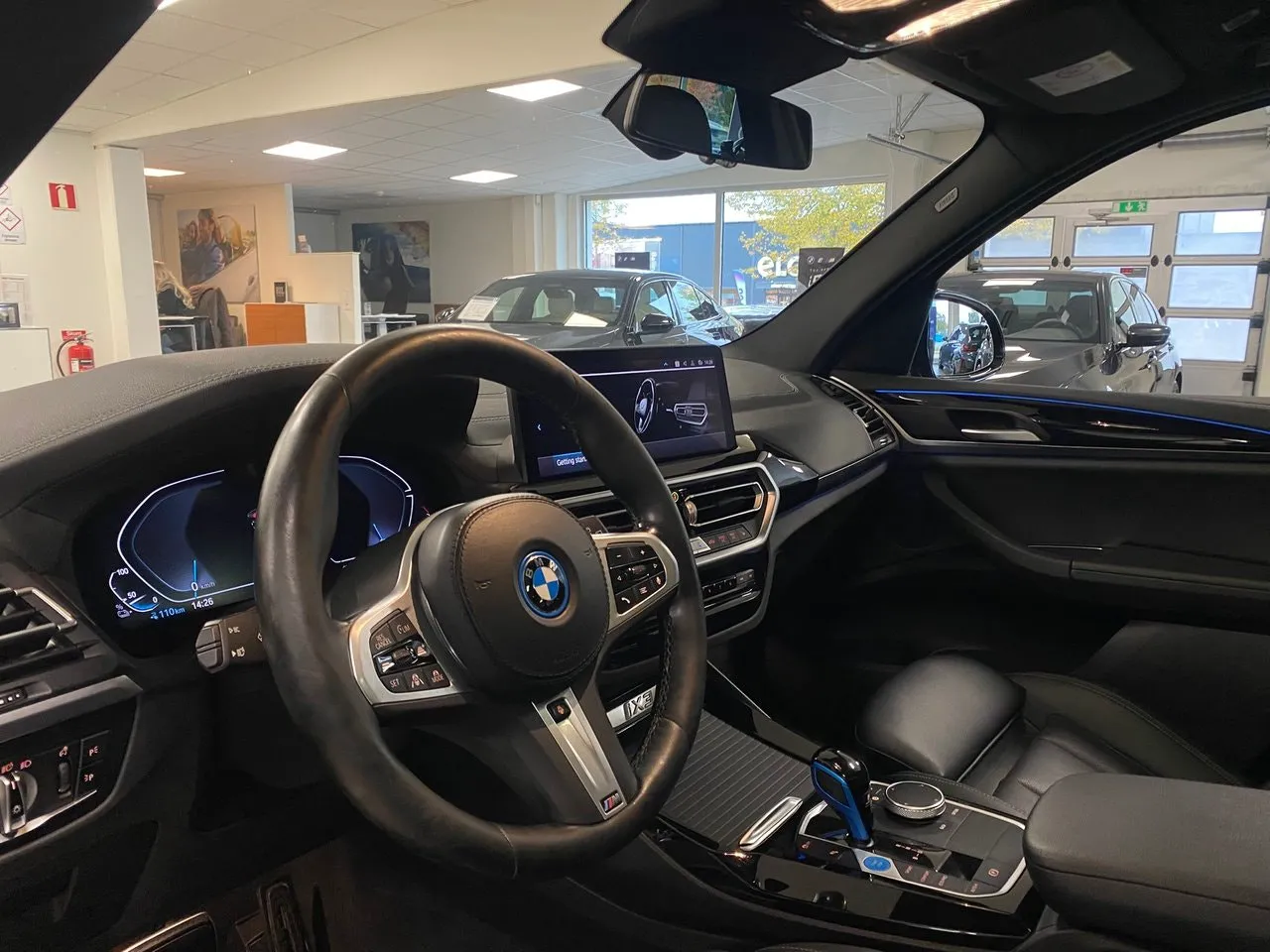 BMW iX3 bild 4