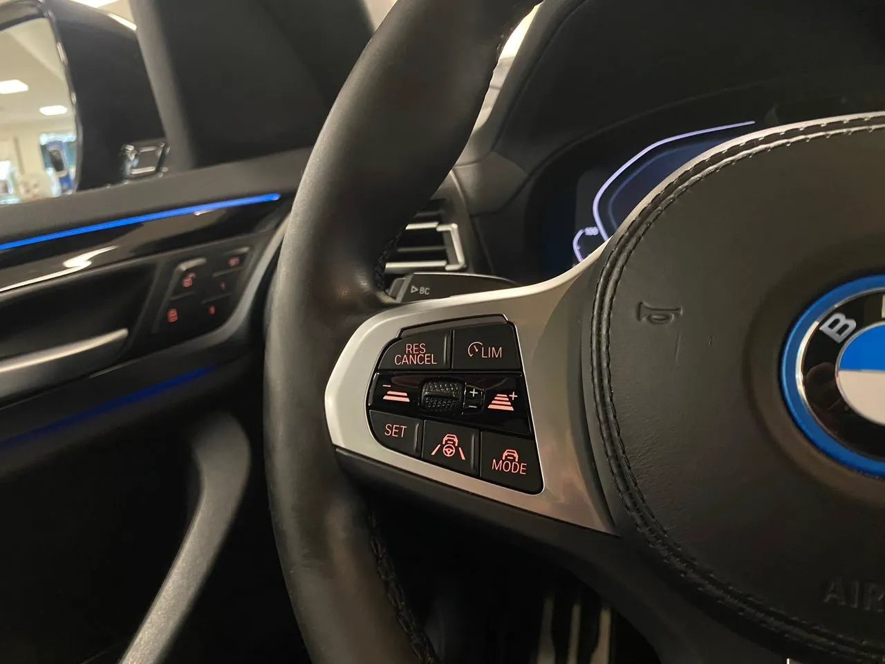 BMW iX3 bild 6
