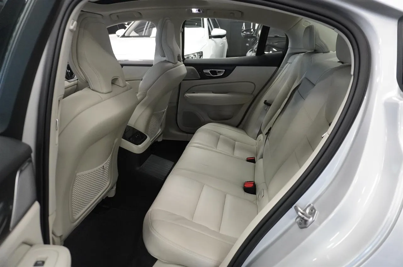 Volvo S60 bild 16