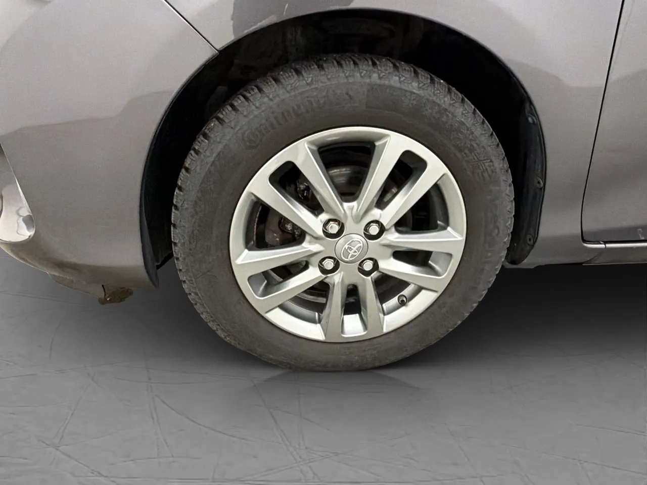 Toyota Yaris bild 10