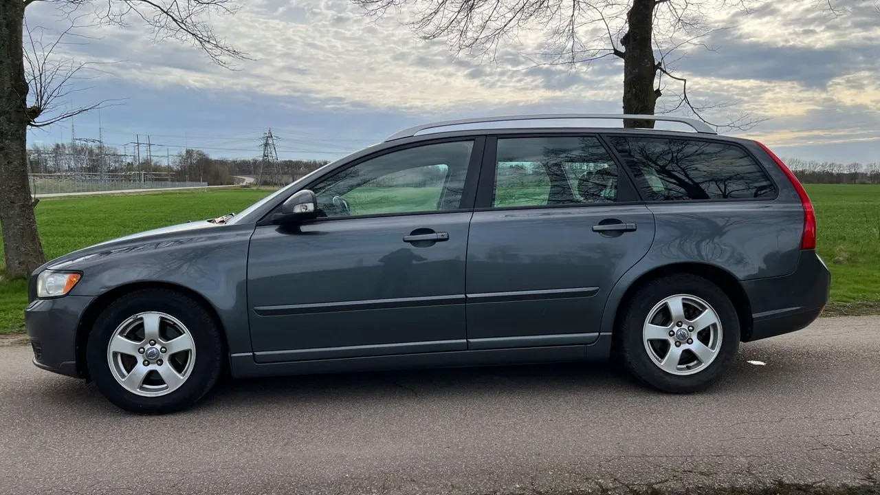 Volvo V50 bild 8