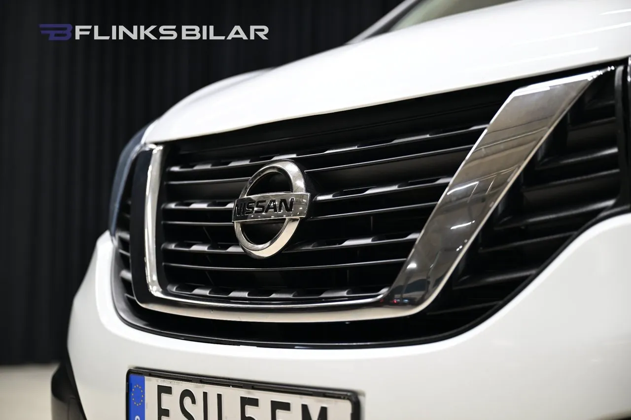Nissan NV300 bild 2
