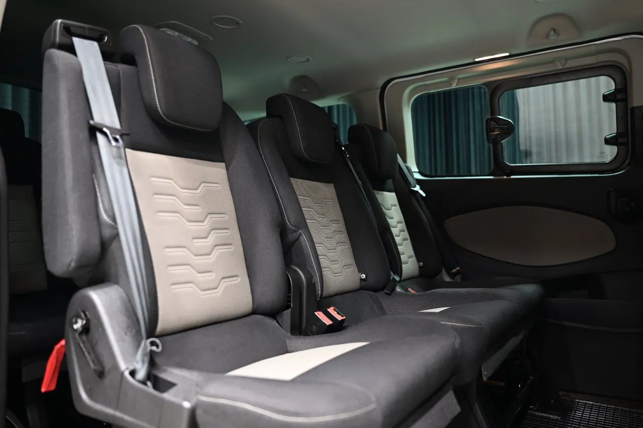 Ford Tourneo Custom bild 11