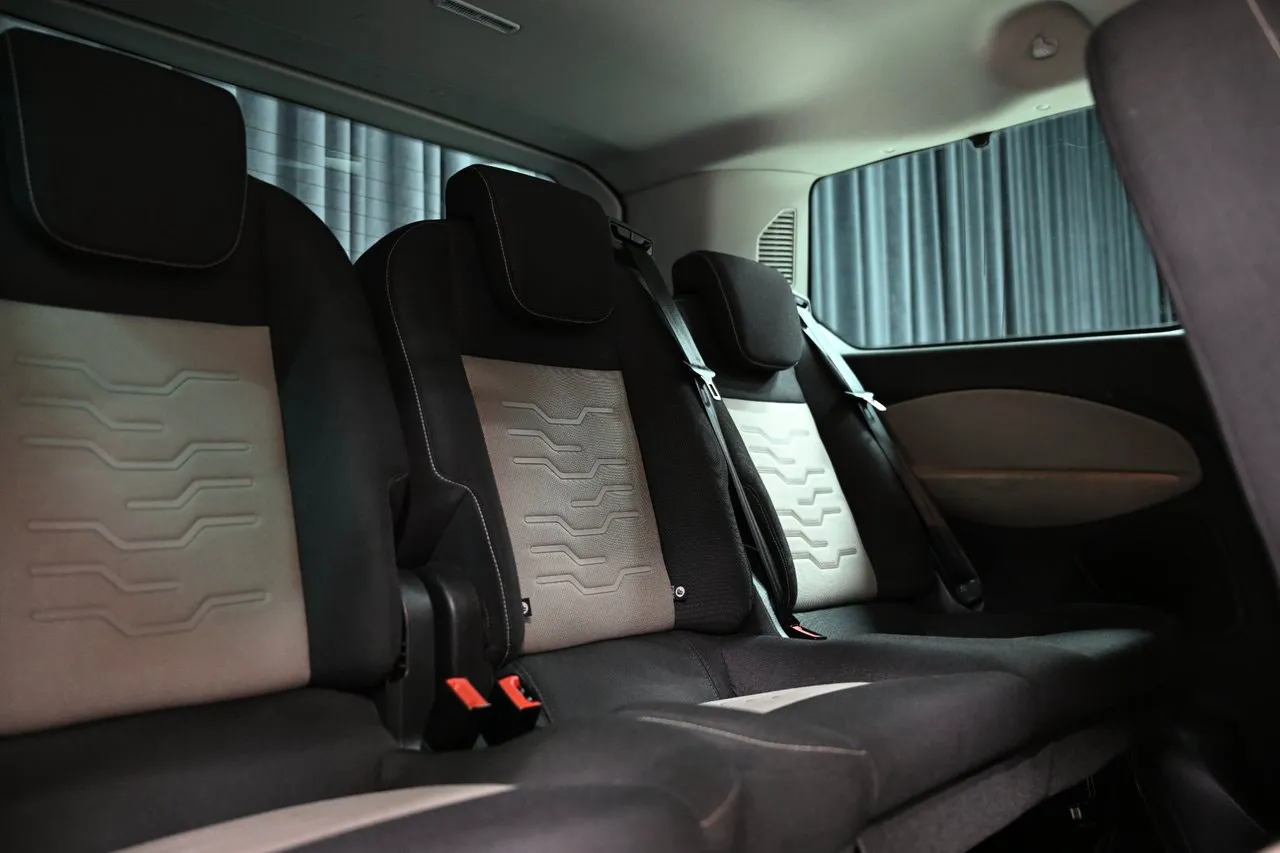 Ford Tourneo Custom bild 12