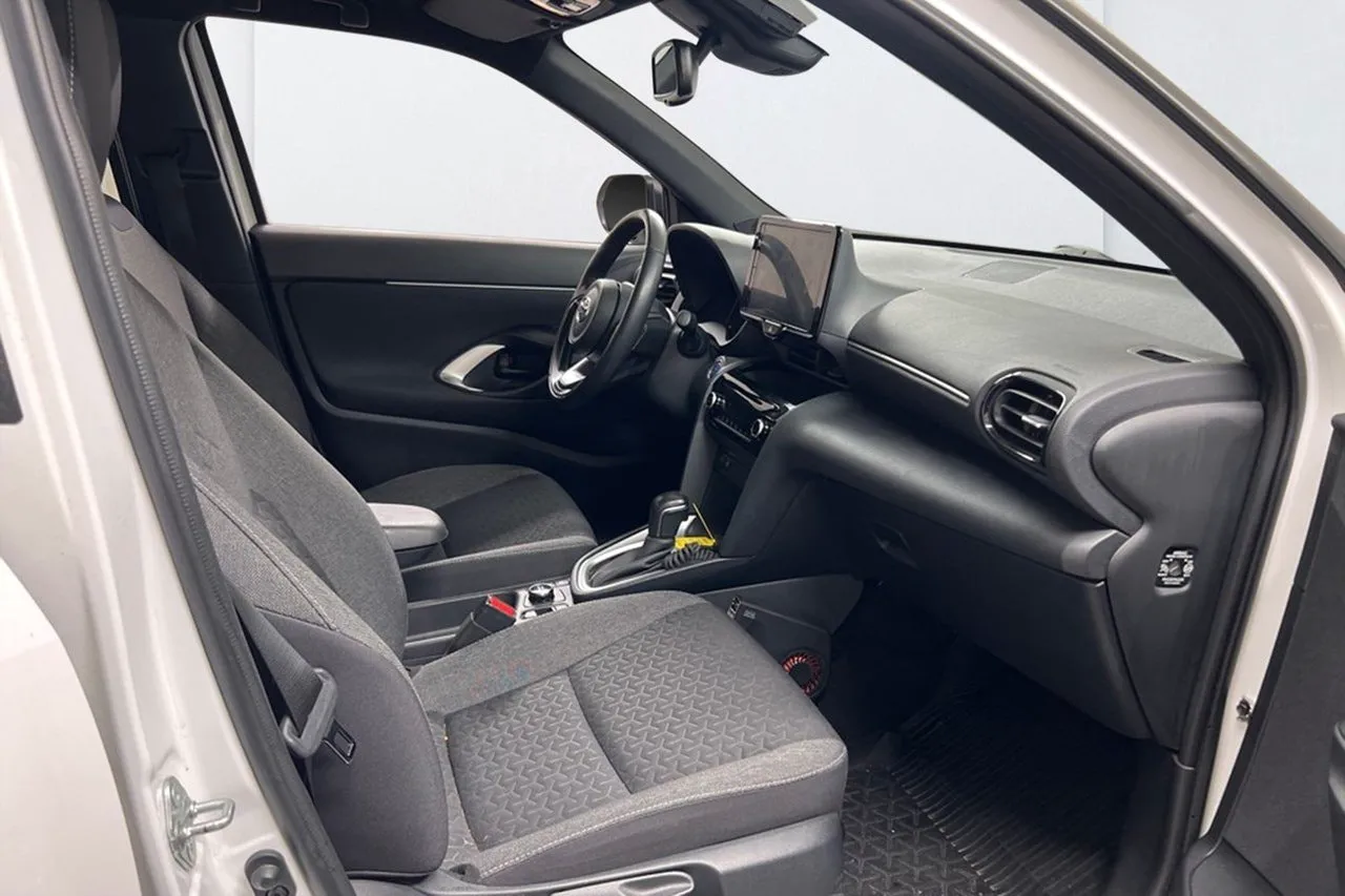 Toyota Yaris Cross bild 6