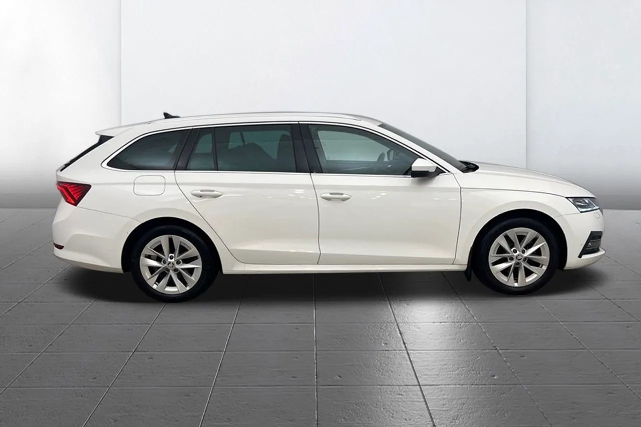 Skoda Octavia bild 4