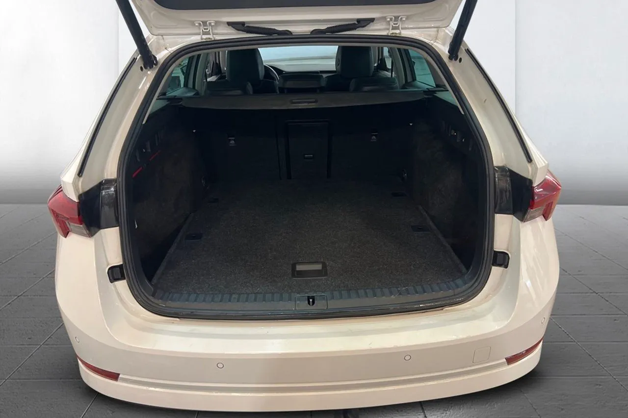 Skoda Octavia bild 11